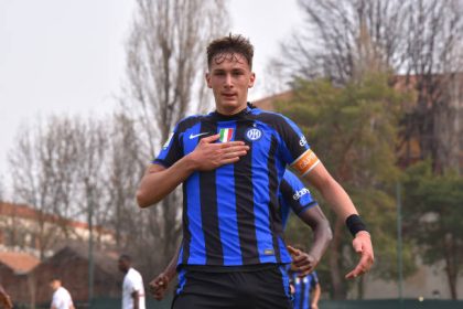 Napoli Siap Tawar €30 Juta Demi Striker Muda Inter Milan, Francesco Pio Esposito Jadi Incaran Utama!