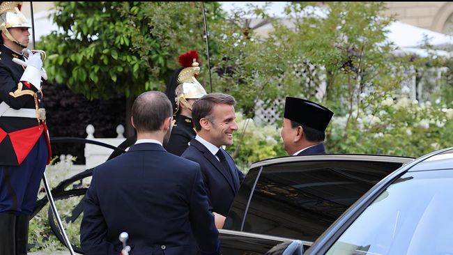 Presiden Prancis Emmanuel Macron Kunjungi Akmil dan Candi Borobudur, Ditemani Prabowo Subianto