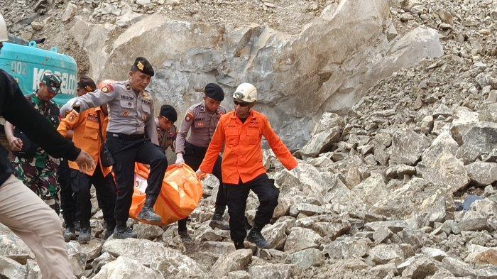 Tragedi Tambang di Cirebon: 13 Orang Tewas dalam Insiden Longsor, Proses Evakuasi Dihentikan Sementara