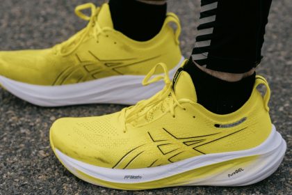 Harga Sepatu Lari Pria Asics Terbaru 2025