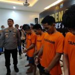 Geng Motor di Makassar Libatkan Guru Honorer hingga Mahasiswa, 10 Orang Ditangkap Usai Coba Tawuran dan Tabrak Polisi