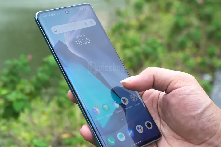 9 Rekomendasi HP Android dengan Layar AMOLED di Bawah 5 Juta