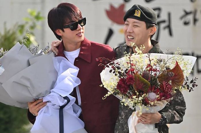 J-Hope BTS Ungkap Sisi Baru Lewat Album Terbaru Setelah Wamil