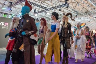 Tips Membuat Cosplay Anime Murah untuk Pemula: Hemat, Kreatif, dan Tetap Keren!