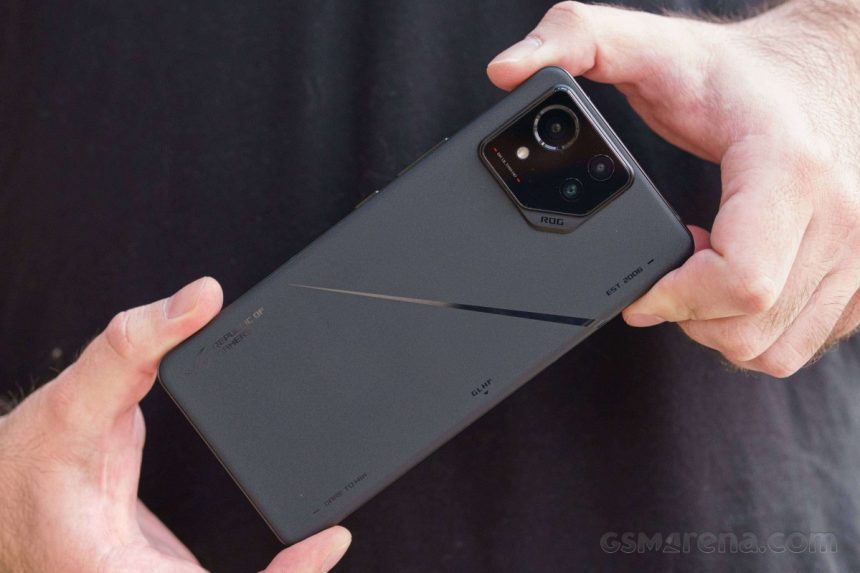 Review ASUS ROG Phone 8 Pro: Raja Baru Smartphone Gaming? Cek Spesifikasi dan Harga Terbarunya!