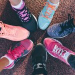 Sepatu Lari Lokal Wanita di Bawah 400 Ribu yang Wajib Anda Coba